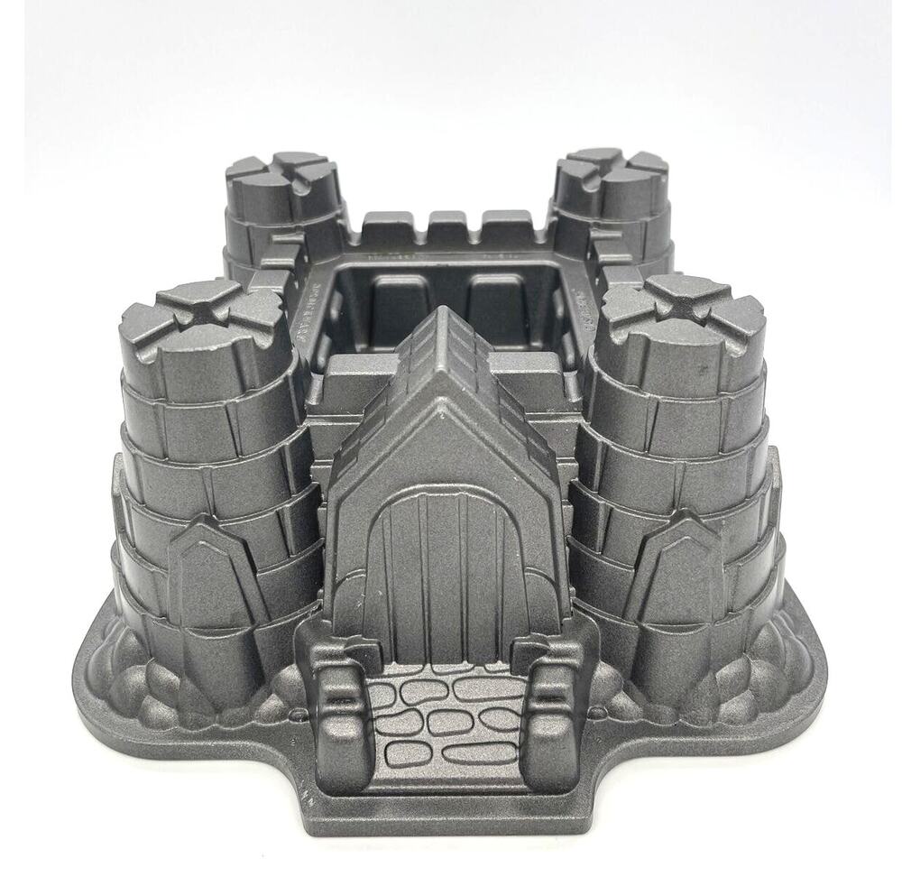 Nordic Ware Cast Aluminum Castle Bundt Cake 10 Cup Baking Pan USA
